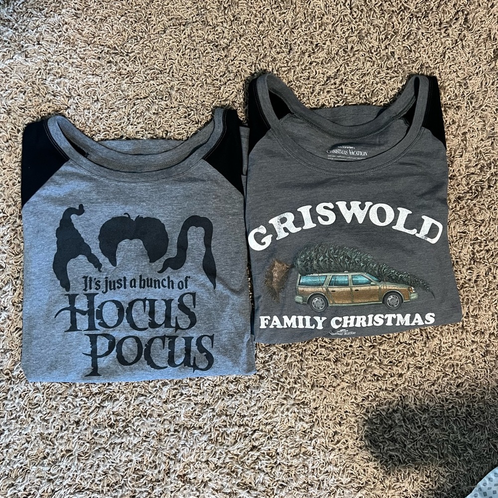 Torrid Size 1 tee shirts